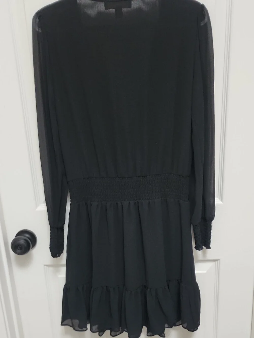 Michael Kors Size Small Black Wrap-Front Long Sleeve Dress With Lining
